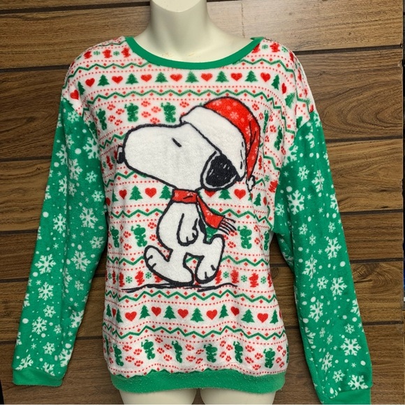 Peanuts Snoopy Christmas fuzzy top size XL 15/17 - Picture 3 of 7